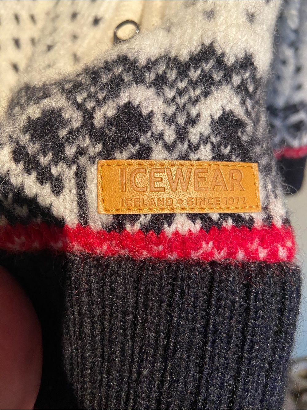 Icelandic wool pullover - Picture 3 of 4